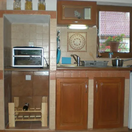 Σπίτι διακοπών Sophia Cozy Self Catering Dolni Brezany