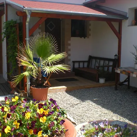 Vakantiehuis Sophia Cozy Self Catering